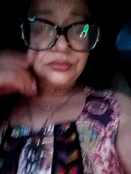 PichyPrettyPussy — Sexy Spitty Titty Massage