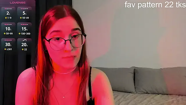pieni_kissa — remove dress straps