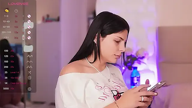 PlayfulAvalyn — Let's be naked together !
