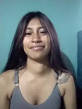 Pocahontas_tw — SHOW TITS AND PLAY