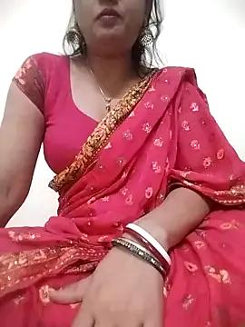 poojashine — Oil on boobs