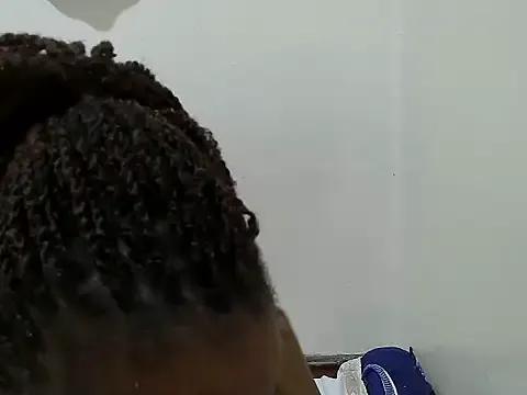 prettybeee — CUM  FOR ME DADDY