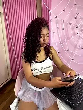 StripChat PrettyTiana_ is Private PrettyTiana_ — SUCKING DILDO WITH SALIVA