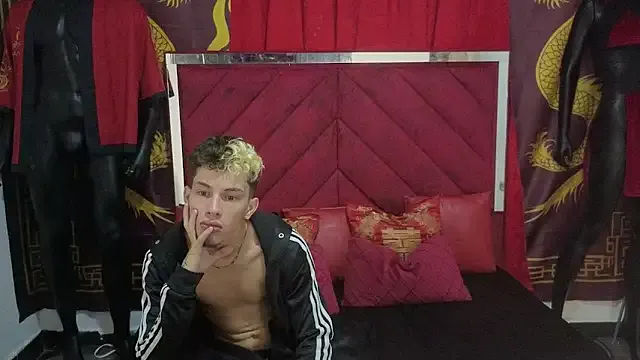 Pride_couple — full naked