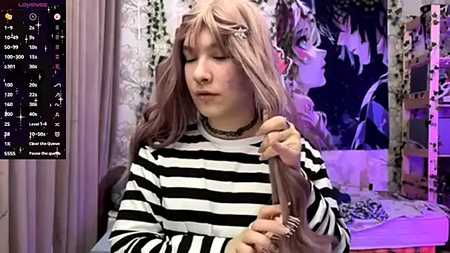 PropashchA — tease with lil friend <3