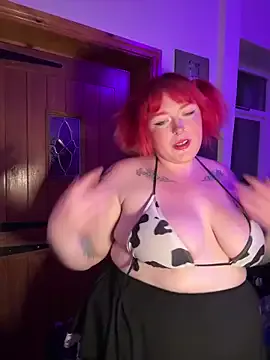 puffpixiee — Boobs out 5 mins