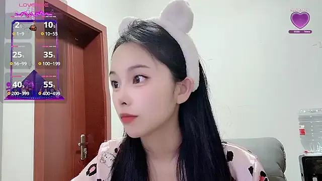 QQ88-99 — Freechat on StripChat