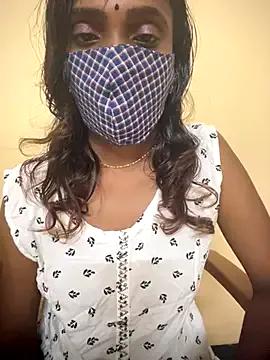 Queen-dhivya — Freechat on StripChat