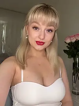 Queen_in_touch — Crazy Squirt my pussy 