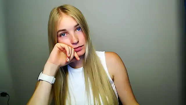 Queen_ofLove — Freechat on StripChat