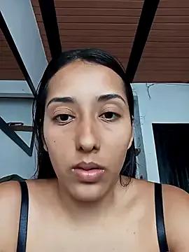 Queen_sofya — Show pussy2 fingers ass