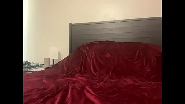 StripChat QueenLolaX is Freechat QueenLolaX — Pussy Play Go Crazy