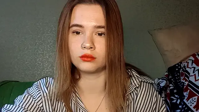 QuiveredFrown — lick your finger