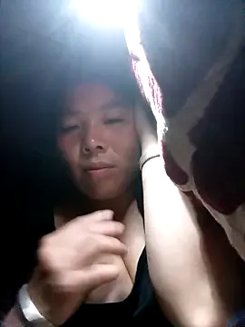 quynhkoolbae — Show pvt