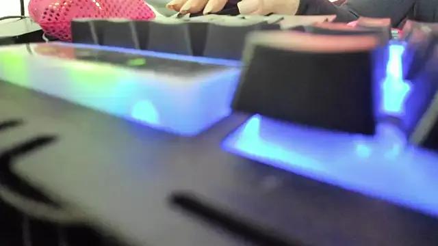 StripChat RaelleDarkstar is Freechat RaelleDarkstar — make you mistress smile