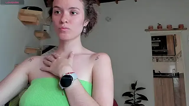 Rainbow_leia — Full naked