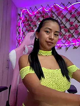 RaquelOficial — fuck my delicious pussy