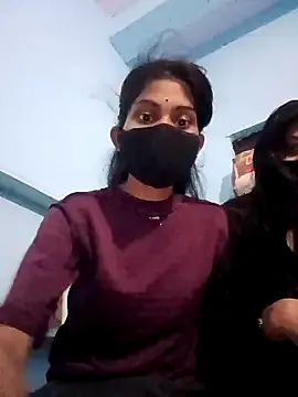 Rashmi-Kavya — boobs show