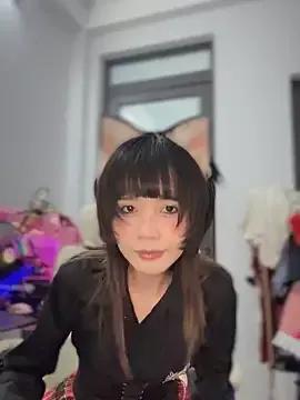 StripChat RassieRaph is Freechat RassieRaph — Take off shirt
