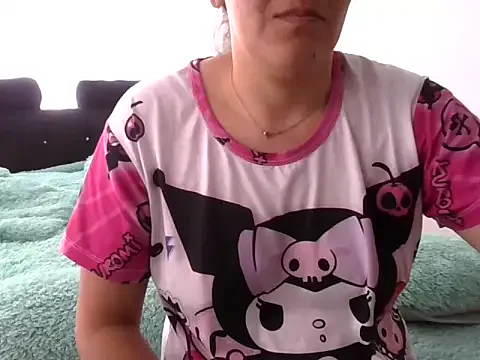 RAYA_1 — Adore me 