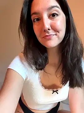 RealJuliette — Enlves mon haut / Topless LT :gift: