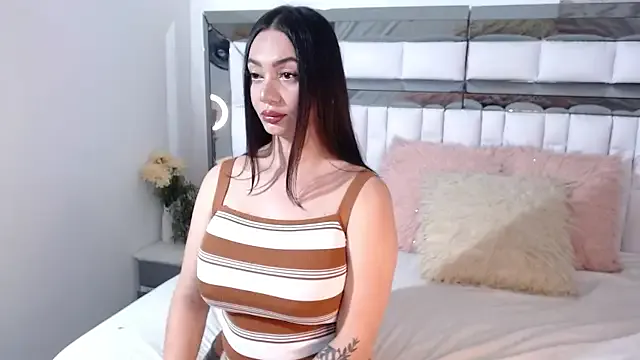 RebeccaGolden — Live masturbation