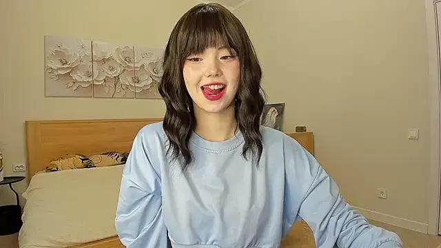 red_mok — suck dildo