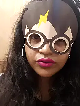 Redwine_blacklabel — Freechat on StripChat