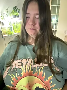 remirann_ — CUM/SQUIRT SHOW +last tip get hot vid ;)
