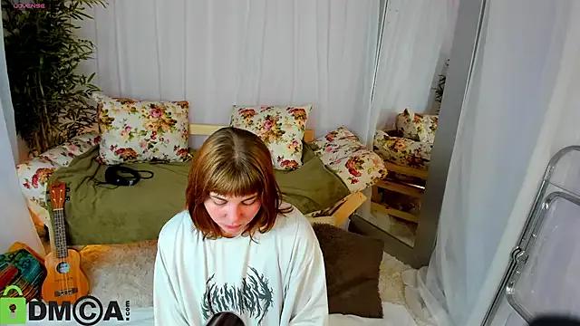 Rene_Shine — Private on StripChat