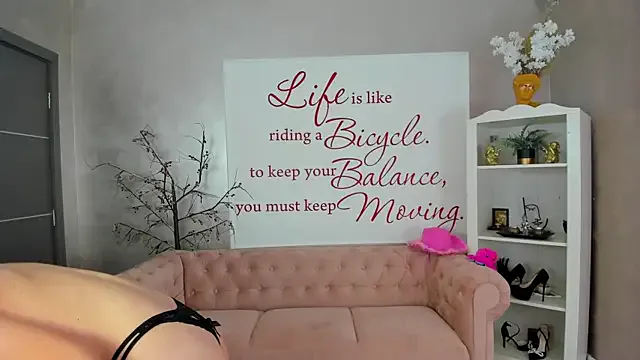 ReynaTheVixen — MAKE ME CUM