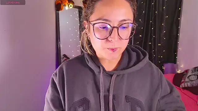 StripChat Rhosynn is Freechat Rhosynn — Give me a good blowjob