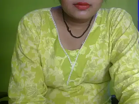 RICHA_0 — Ass hole show