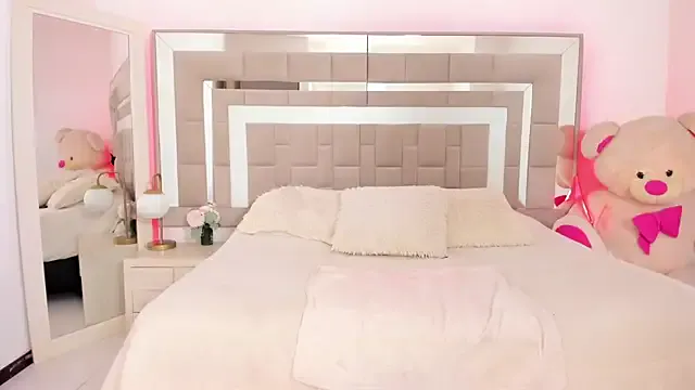 Rihanna_es — Sexy Dance Naked