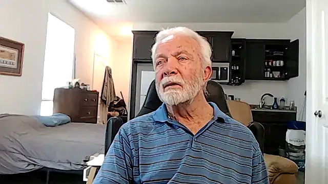 rockpoint69 — masturbate 10 min