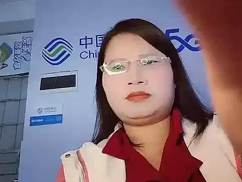 Rose-128 — Freechat on StripChat