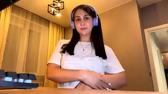 RoseRossi — Touch my boobs