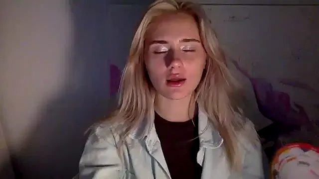 Rosvann — I want to go shopping and buy beautiful