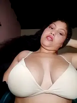 Rousee_13 — Freechat on StripChat