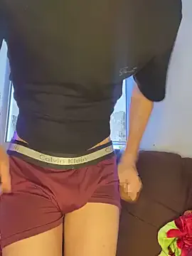 ruivinhosexyy — Get naked