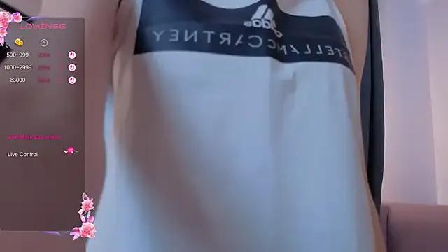 Ruth_Benson — take off top + wet tits