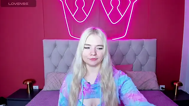 RuthBryant — ahegao + suck finger