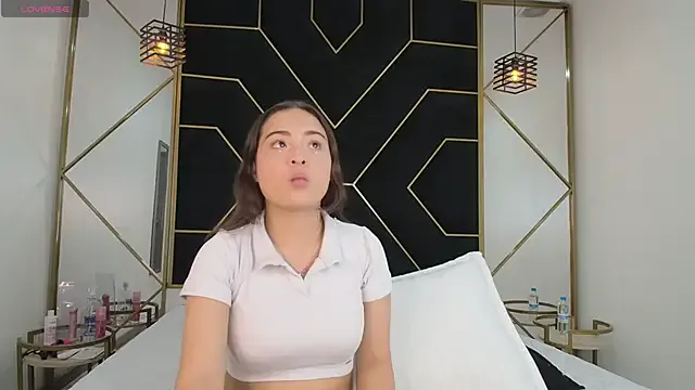 RyanPricee — blowjob and show boobs