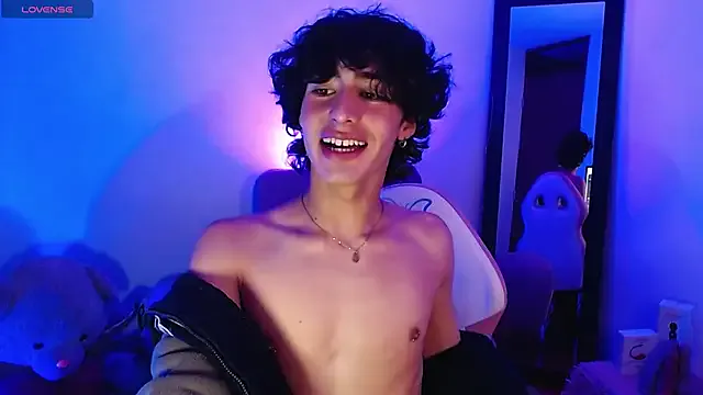 saanti_foxs — show surprise 