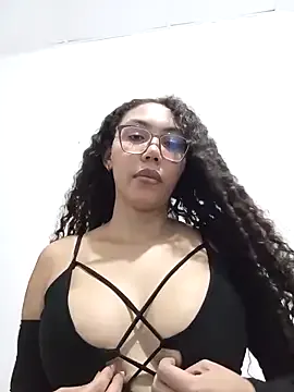 Sabor_A_Canelaa — Pussy + squirting 