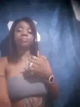 SabrinaBrownn — Play Pussy 