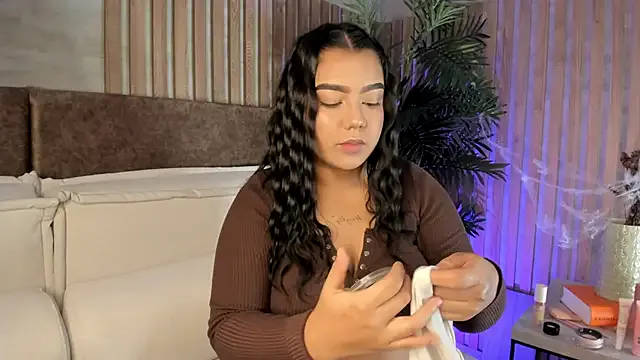 SadieFoster — SPIT DILDO