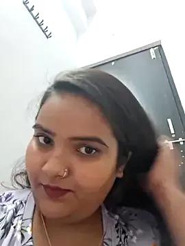 Saffroncutie — Freechat on StripChat