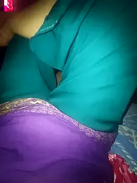 salonidesimaal — Boob with milk