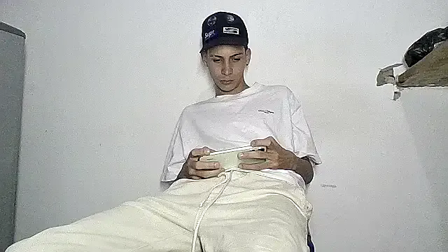 sam_hottt — masturbate cum